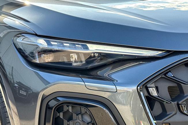 AUDI Q5 Photo 19