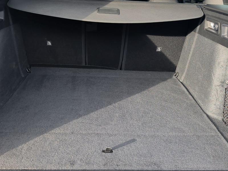 Used Vauxhall Astra BJ73UXY 34