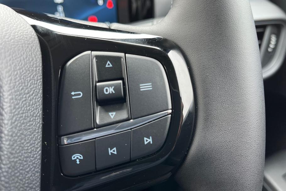 Used Ford E-TRANSIT COURIER LA75RDZ 9