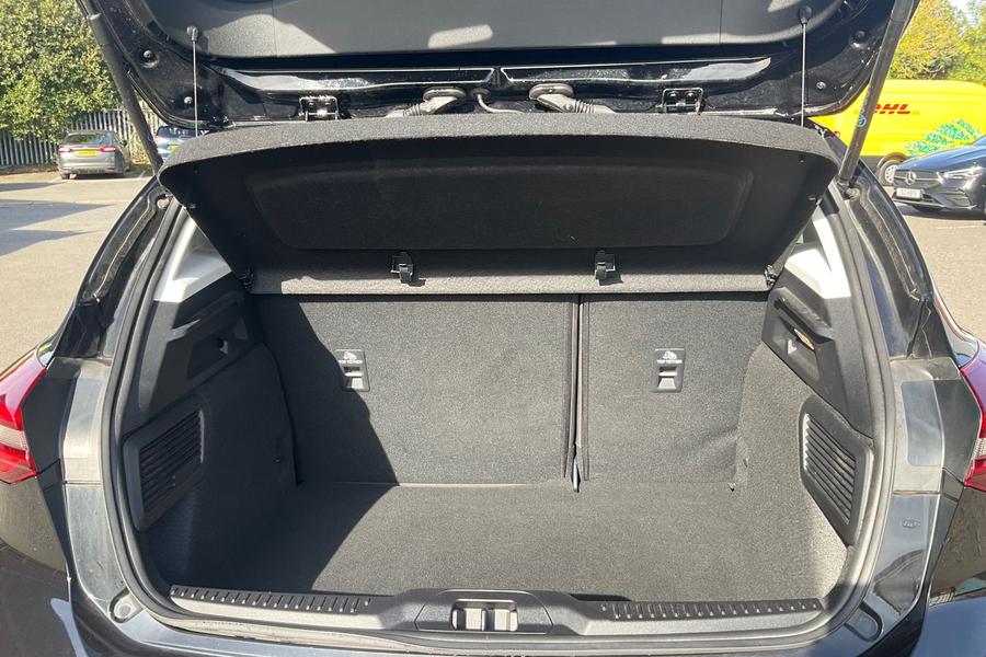 Ford Focus Photo autoimg-d8474eb2b1c4c702e0133e26fd8f63a9852fdad7.jpg