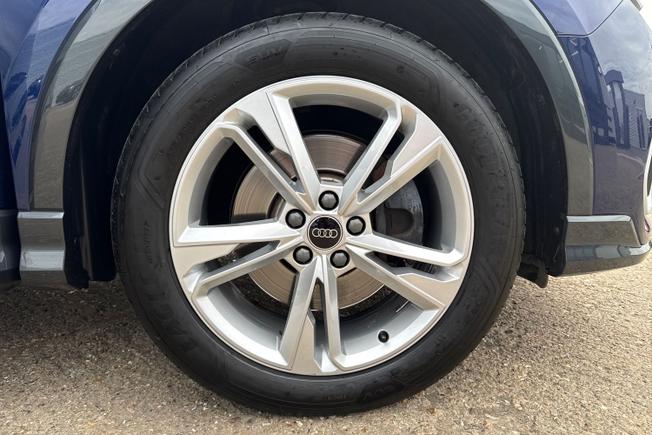 Audi Q3 Photo 5
