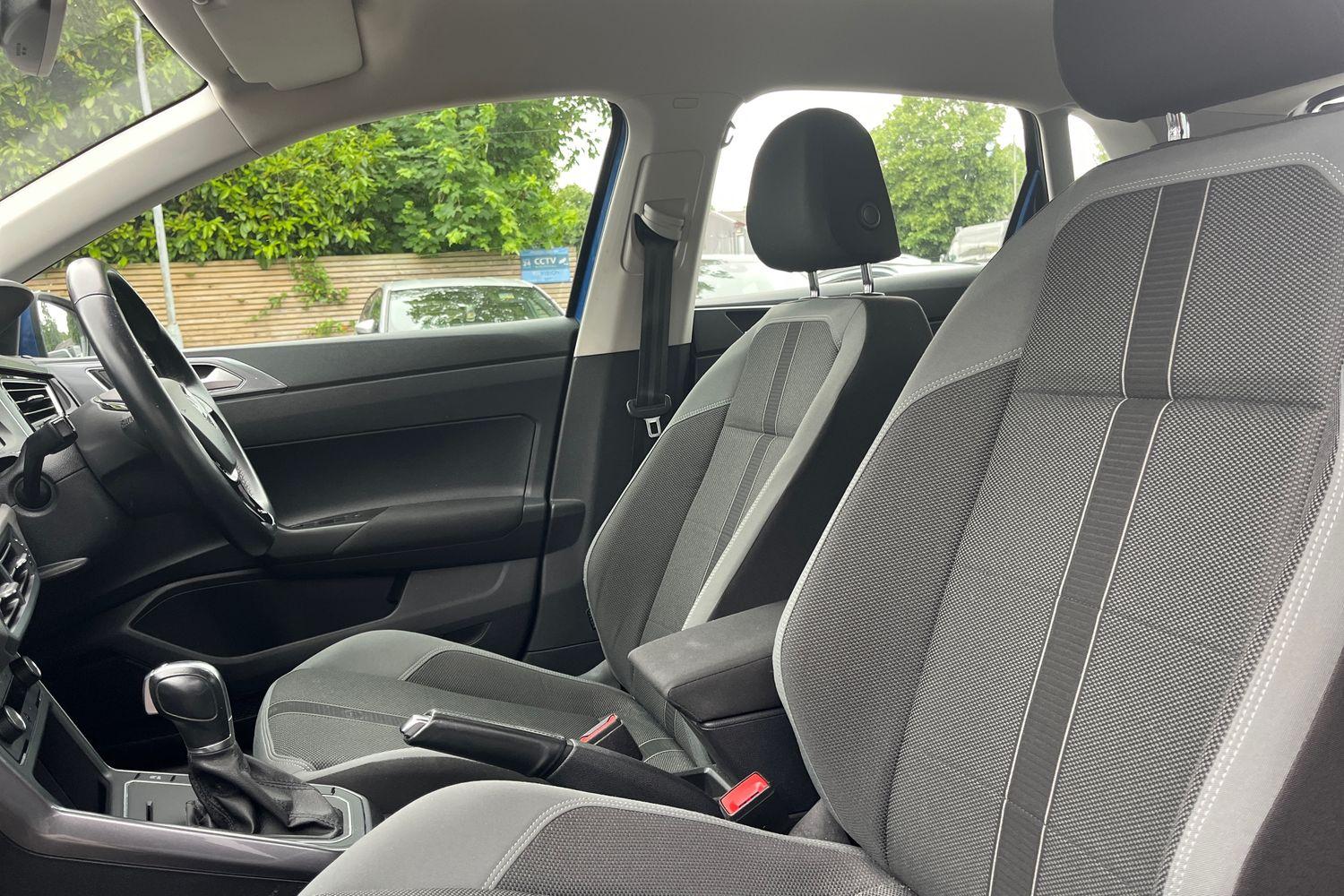 Volkswagen POLO Photo 18