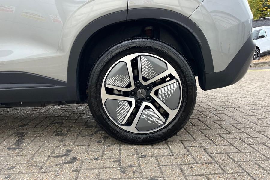 OMODA E5 Photo autoimg-d84c32853c6a920c61ff07fbf37ea0a782fb3193.jpg