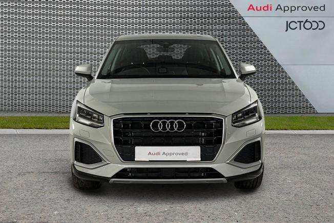 AUDI Q2 Photo 8