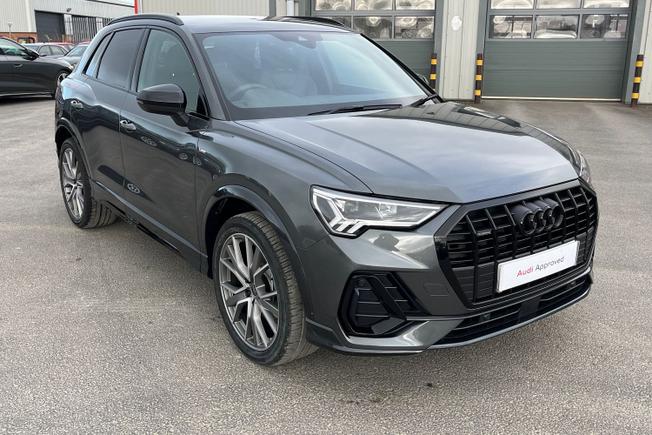 AUDI Q3 Photo 47
