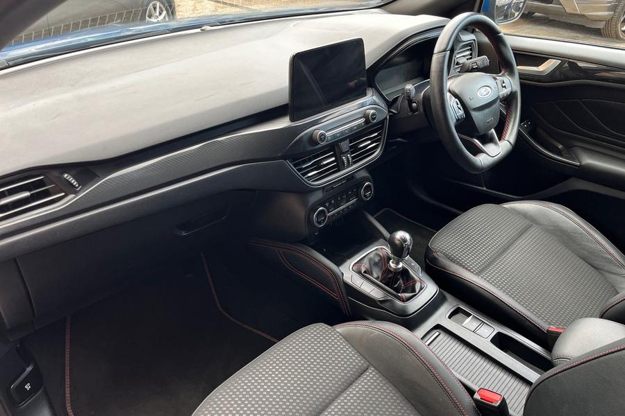 Ford FOCUS Photo autoimg-d8604625cfdf183e40f70f40eac5460c55c77af8.jpg
