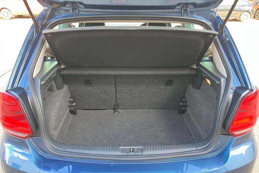 Volkswagen Polo Photo autoimg-d861b83ddc5482805ffb5bbeaef35aa7ad5ff686.jpg