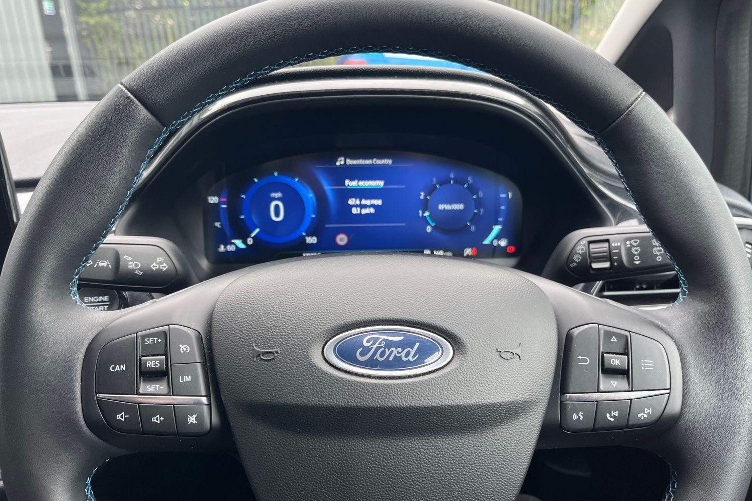Ford FIESTA Photo 11