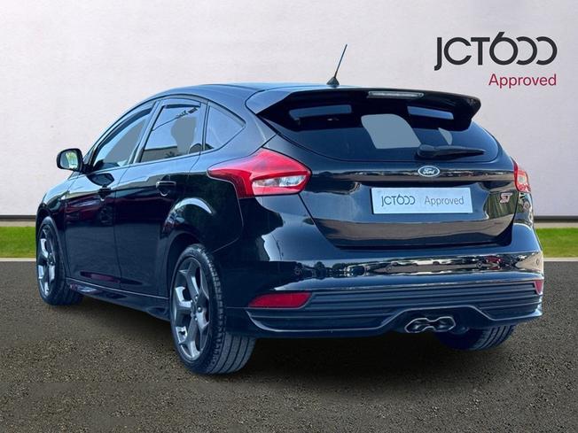 FORD Focus Photo 3