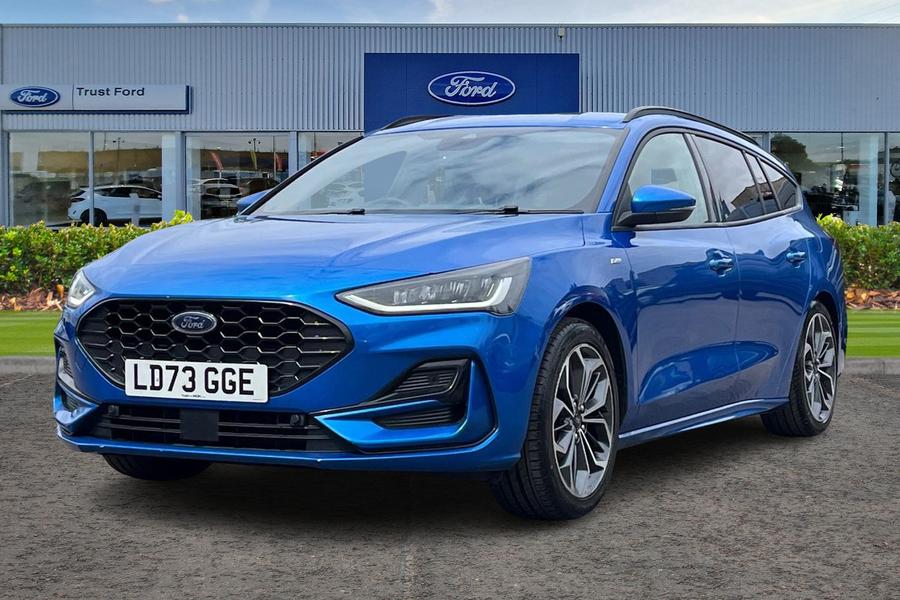 Ford FOCUS Photo autoimg-d86e1f25baff464a4224dc28b4f606aacc9d60fa.jpg