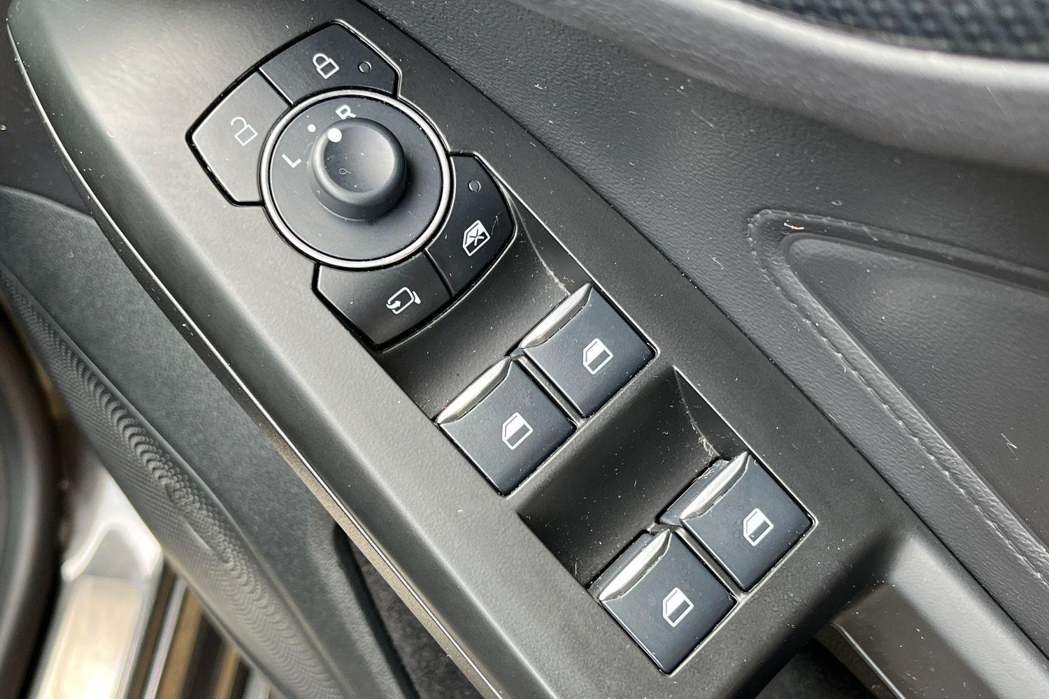 Ford FOCUS Photo 15