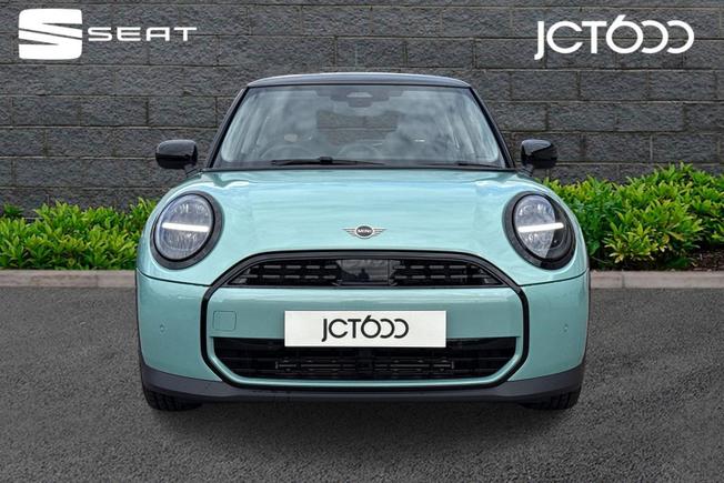 MINI Cooper Photo 8
