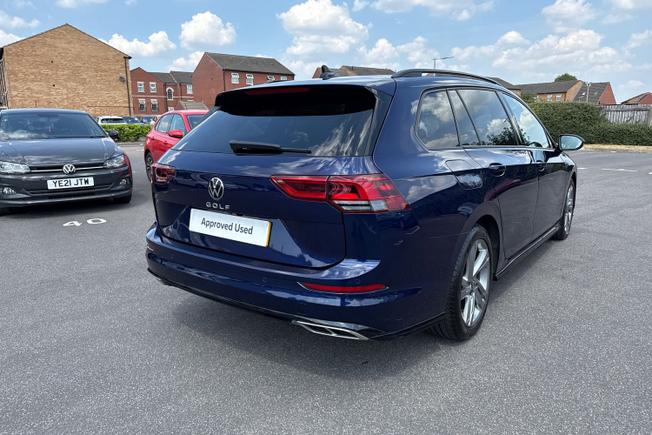 VOLKSWAGEN Golf Photo 24