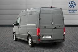 VOLKSWAGEN Crafter Photo 3