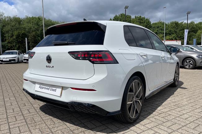 VOLKSWAGEN Golf Photo 47