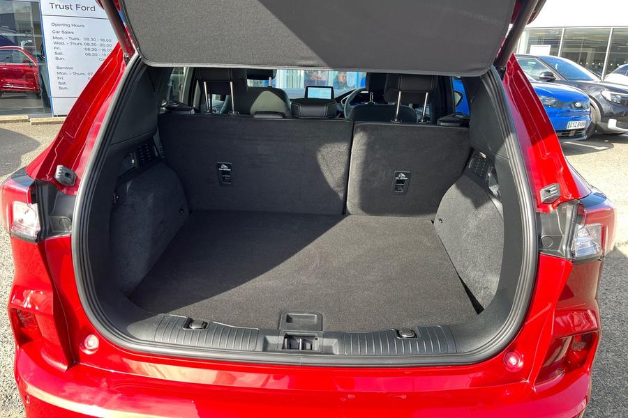 Ford KUGA Photo autoimg-d879da0f3d9a92479b232e2808d30e8ddb066d1f.jpg