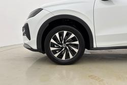 Volkswagen T-Roc Photo 5