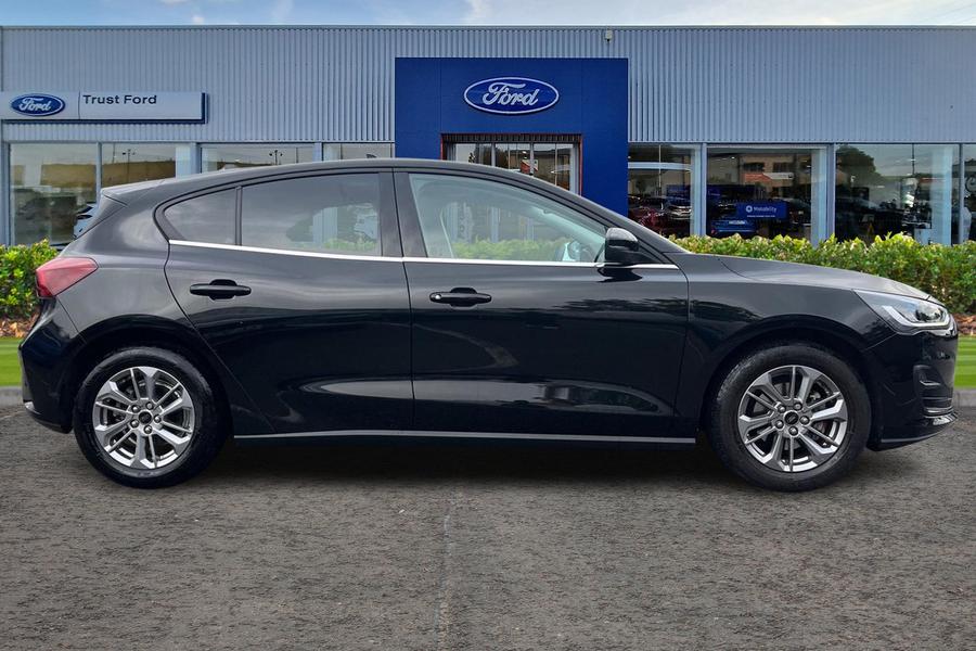 Ford Focus Photo autoimg-d87e30044b11756a732a3d46e43b84d02f9ee37b.jpg