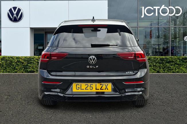 VOLKSWAGEN Golf Photo 7