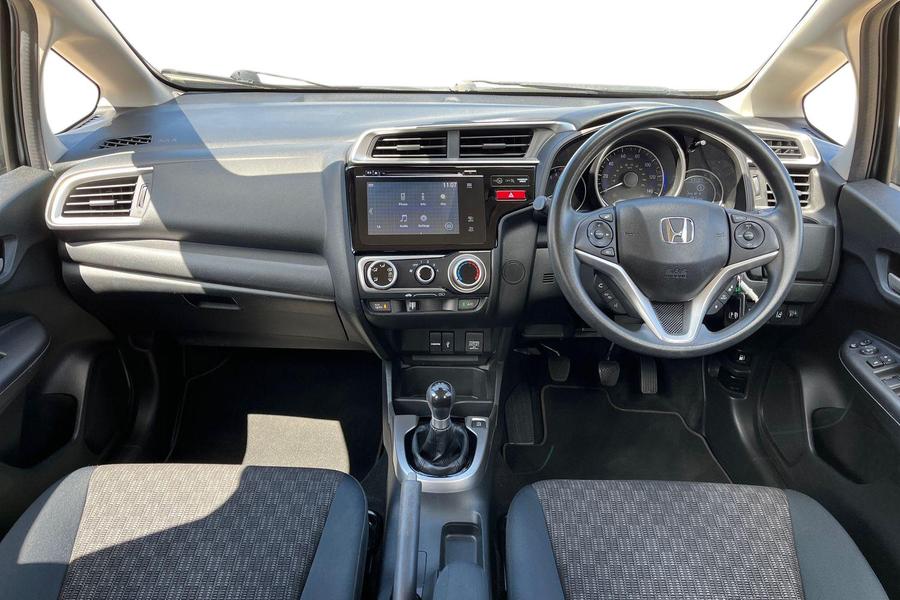 Honda Jazz Photo autoimg-d87f86afe4d1375c67df9f0a196a6fb4d7472f5d.jpg