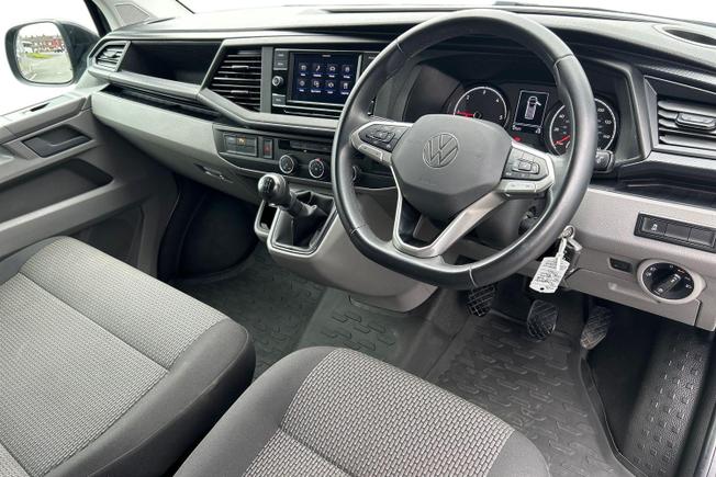 VOLKSWAGEN Transporter Photo 6