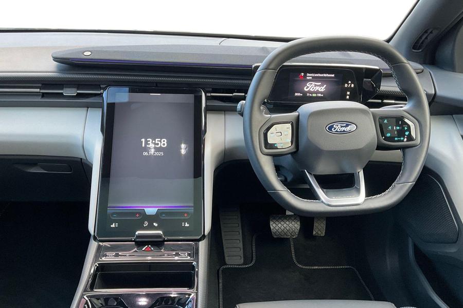 Ford Explorer Photo autoimg-d883fd35249bd9d867c40ddb4a7ed4ca84e1cddb.jpg