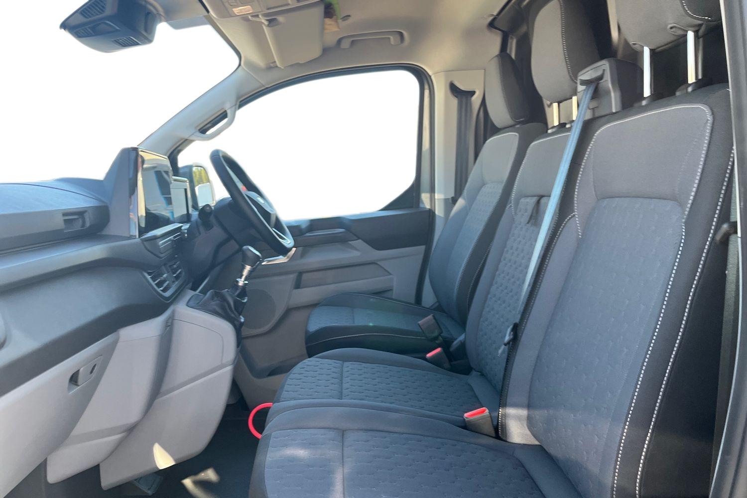 Ford TRANSIT CUSTOM Photo 9
