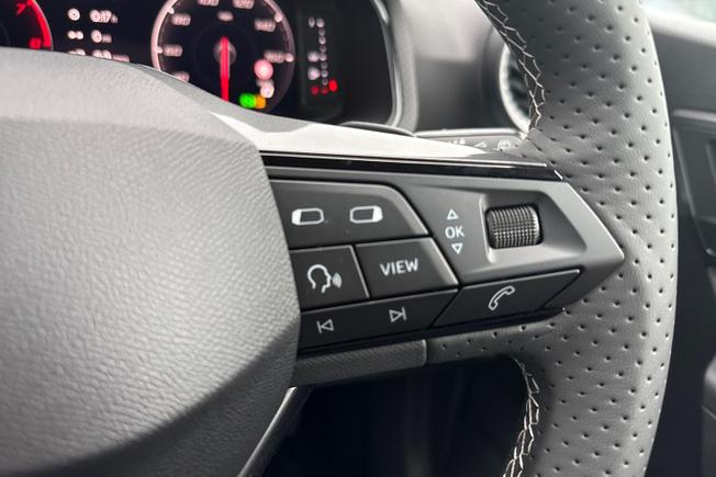 SEAT Arona Photo 17