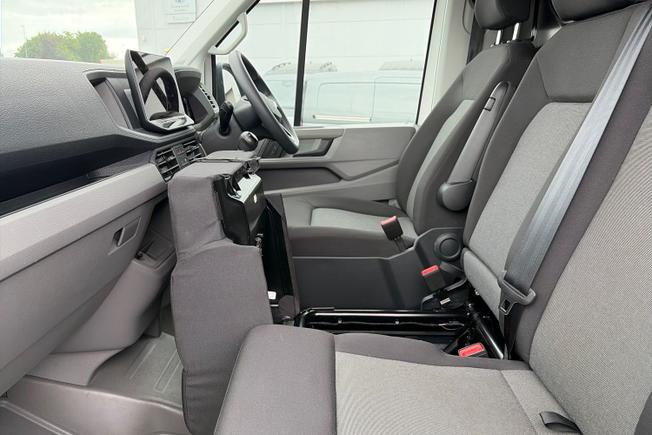 Volkswagen Crafter Photo 27