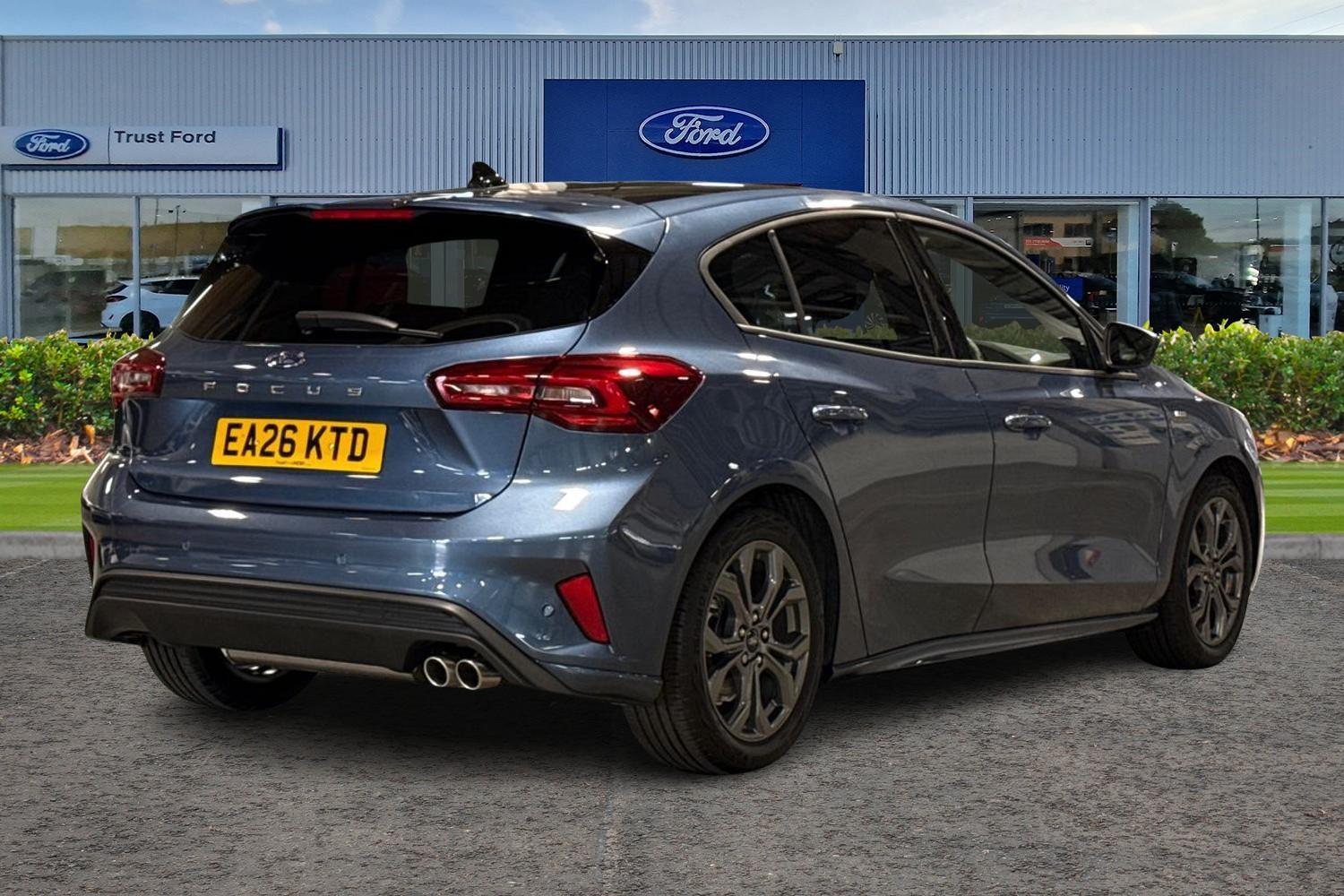 Ford FOCUS Photo 3