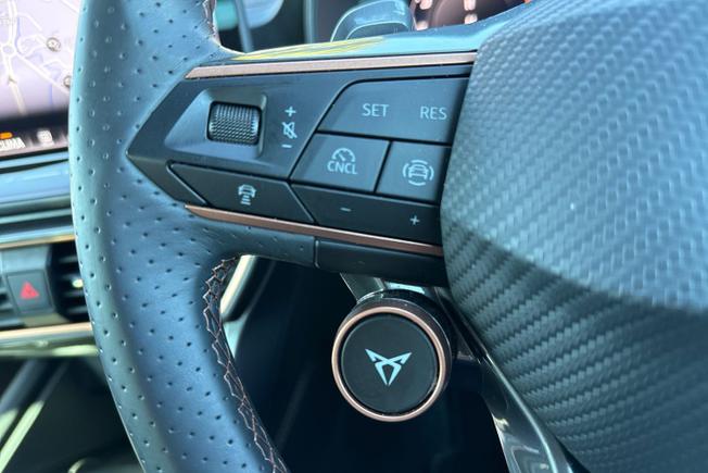 CUPRA Formentor Photo 16