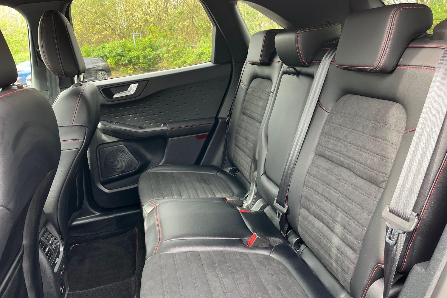 Ford KUGA Photo 34