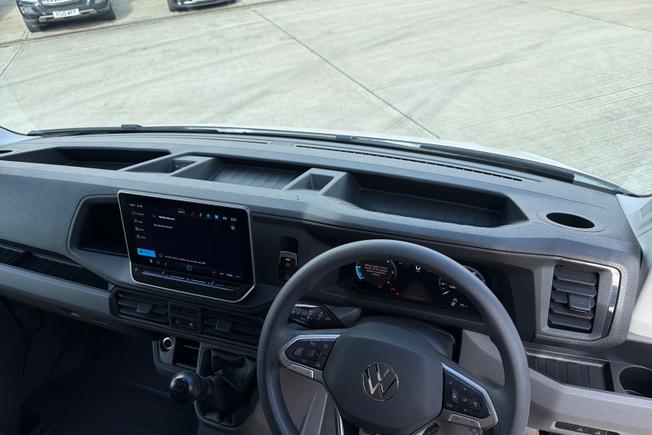 VOLKSWAGEN Crafter Photo 41