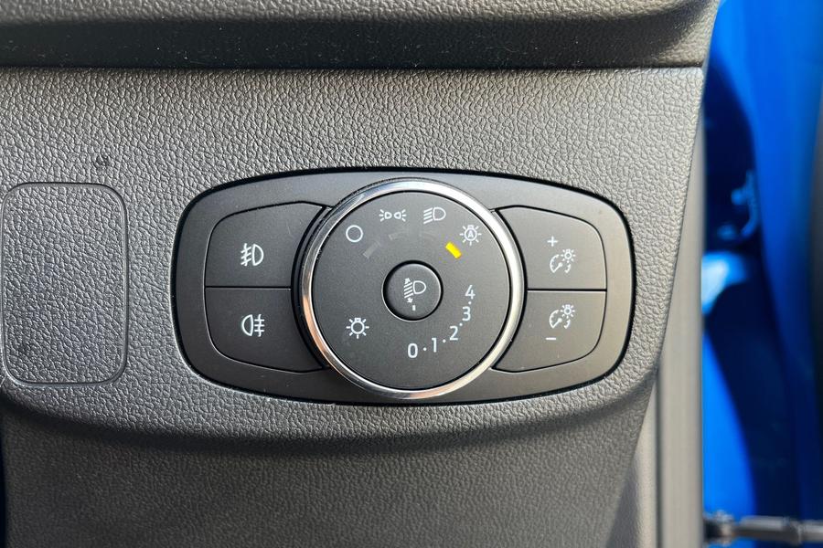 Ford Focus Photo autoimg-d89ab20603d89bb1d70ed5f5b777aecf64001ab9.jpg