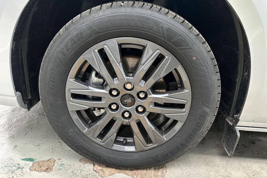 Used Ford TRANSIT CUSTOM LL75RVE 17