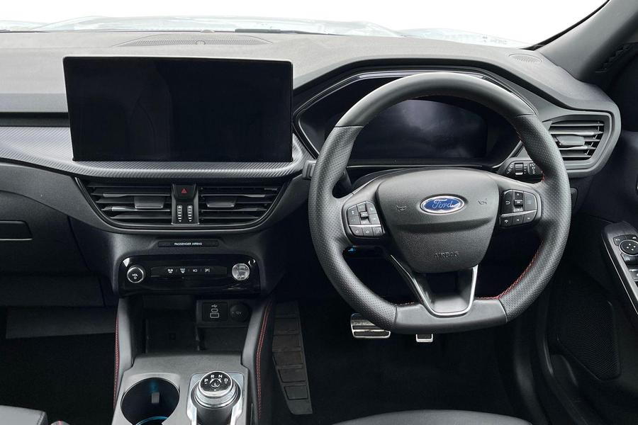 Ford KUGA Photo autoimg-d89b62d2ef312b0f260c4f46e229c070df368a7e.jpg