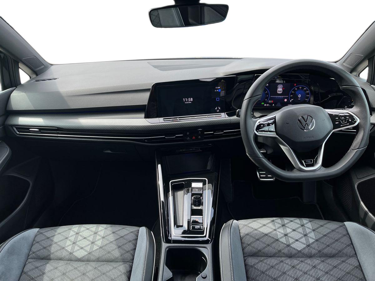 Volkswagen Golf Photo 9