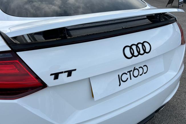 AUDI TT Photo 34