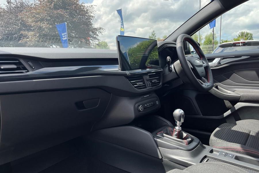 Ford Focus Photo autoimg-d89f590c2432440416dcb638b9b648f914645be8.jpg
