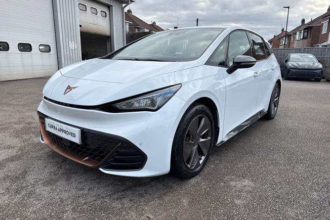 CUPRA BORN Photo 29