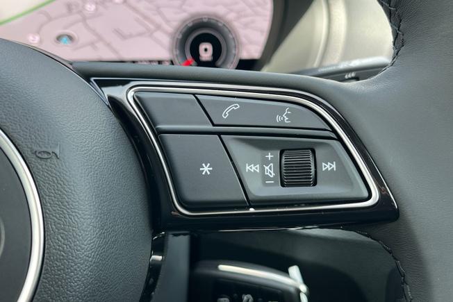 AUDI Q2 Photo 17