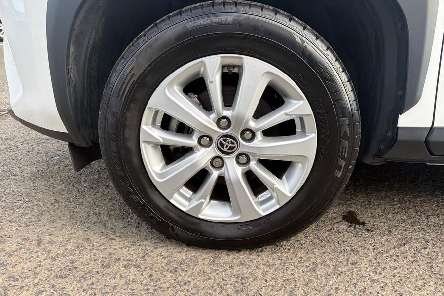 Toyota YARIS CROSS Photo autoimg-d8ab6c5aad733d88724fa7bc092c8d2a40ee39cf.jpg