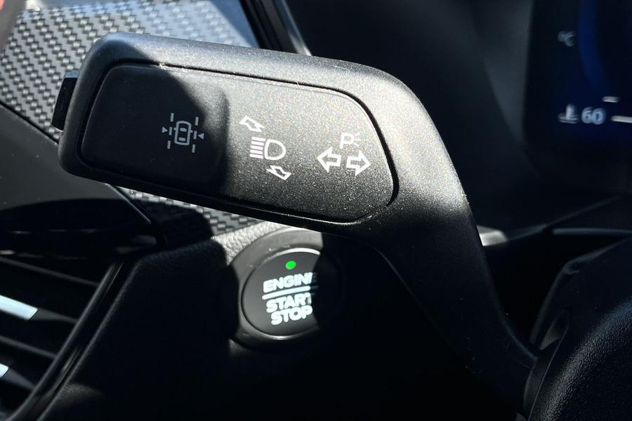 Ford Kuga Photo autoimg-d8ac3058970db342d3836d381222cfee635dcfcc.jpg