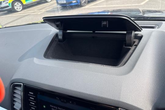 Skoda Karoq Photo autoimg-d8ad7570e10857100e7b6b0373e6104975e3262d.jpg
