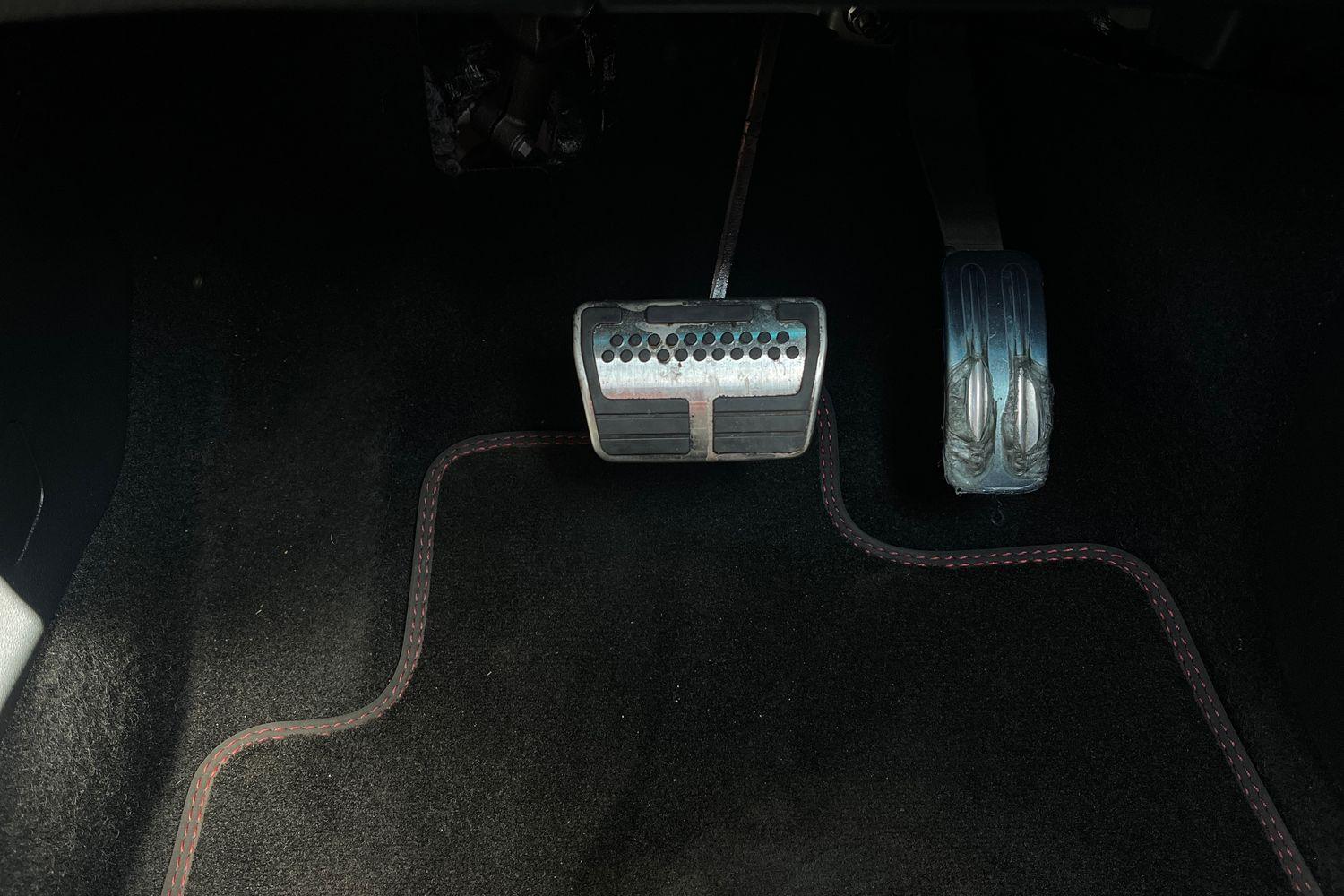 Ford PUMA Photo 27