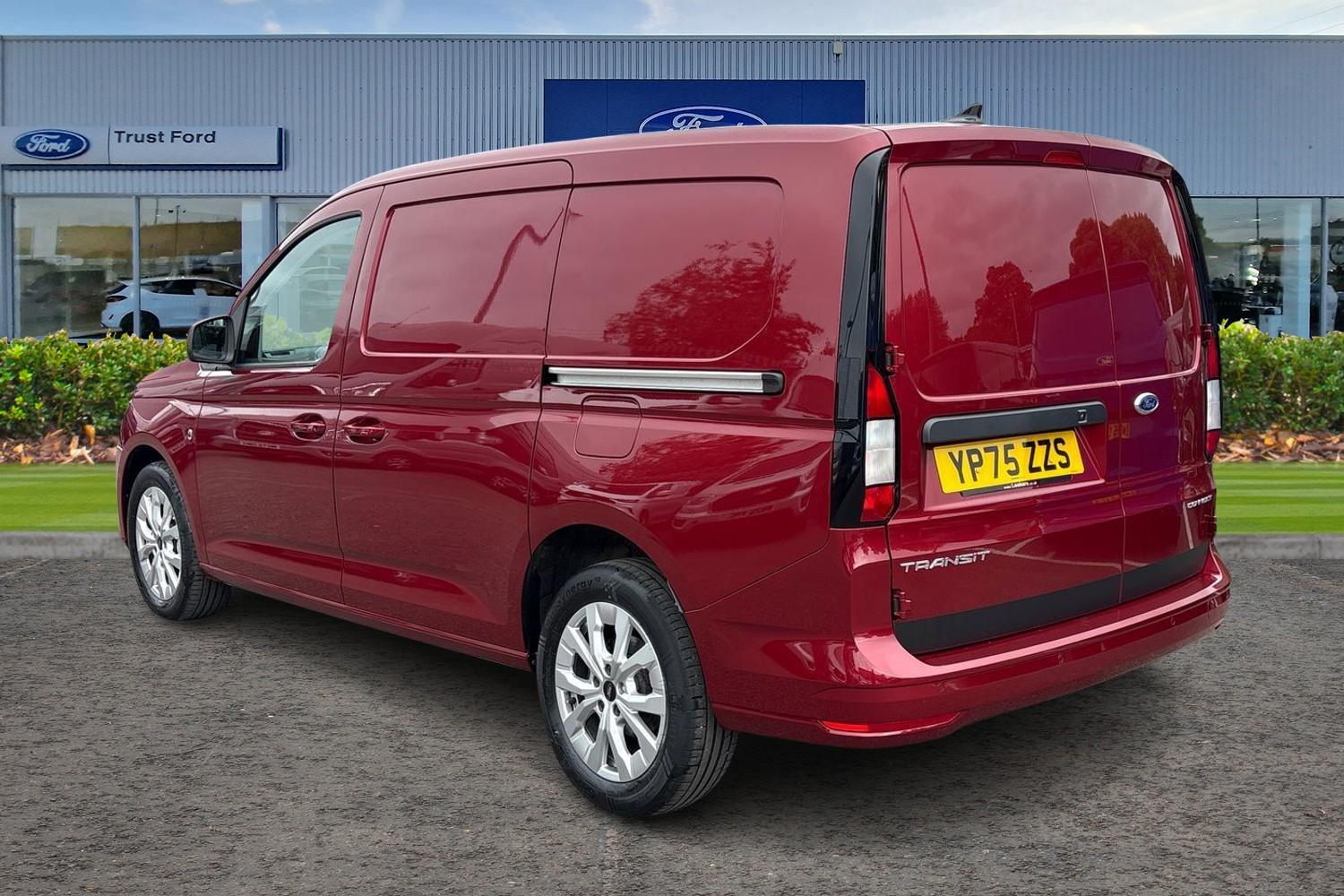 Ford TRANSIT CONNECT Photo 1