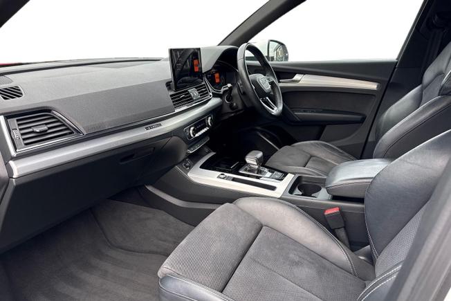 AUDI Q5 Photo 2