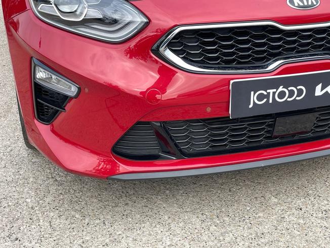 KIA Ceed Photo 22