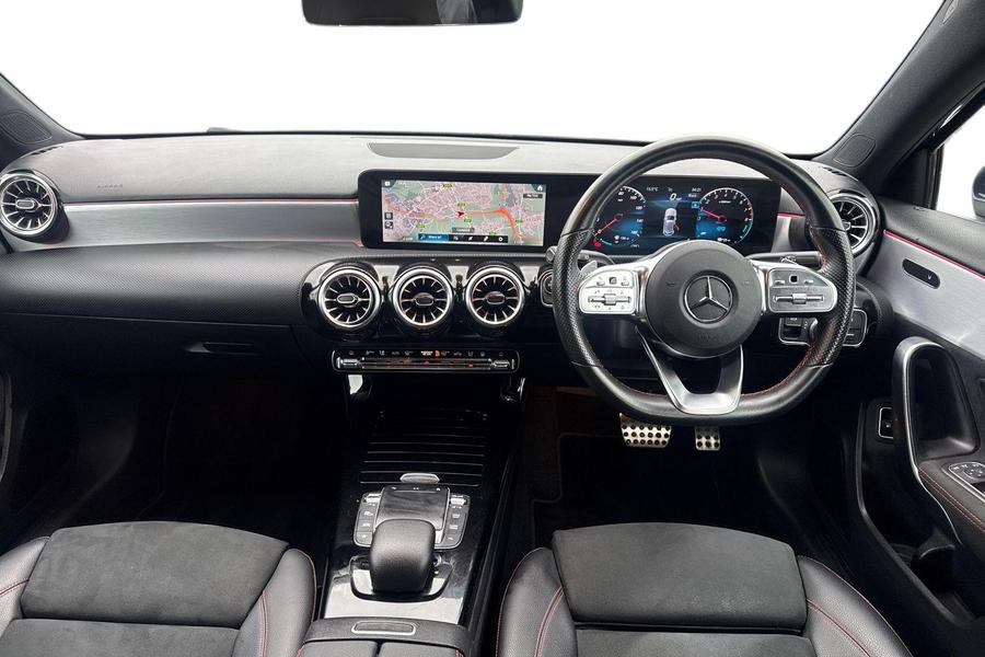 Mercedes-Benz A CLASS Photo autoimg-d8ba063384cc3870e46171b52e41856b7d49cf40.jpg