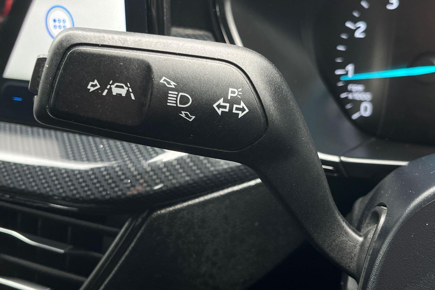 Ford Focus Photo 13